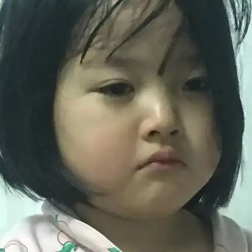 女孩子生起气来都是这样的哈哈哈