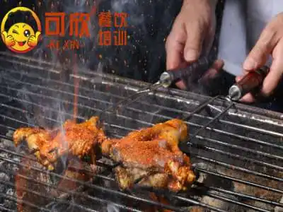 图重庆烧烤培训倾品,烤羊肉串培训包学会重庆职业培训