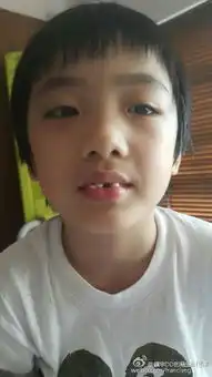 吴镇宇晒费曼鬼脸照坑娃
