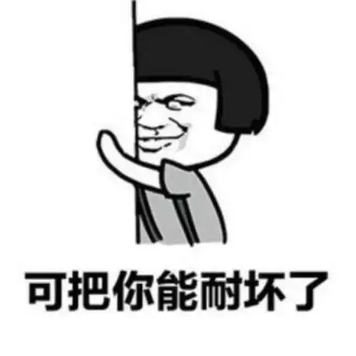 一醉汉驾摩托追上前车就是一顿砸...