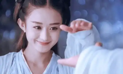 大胖脸女生表情包脸大