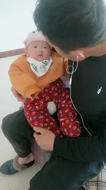 你这表情,是有多么嫌弃你爸