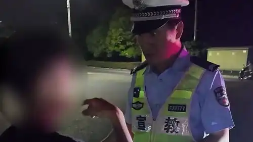 17岁少年从云南骑行至安徽,身无分文被救助