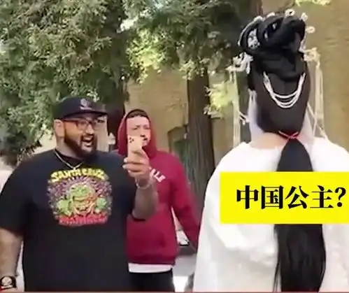 女子在国外穿汉服,路人的表情反应亮了,网友弘扬中华文化需要我们共同努力