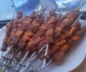 广州松云街口附近最好吃的羊肉串是哪家广州松云街口附近羊肉串餐厅推荐