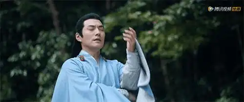 新版九阴白骨爪拍成了伤感三角恋,严屹宽版黄药师有点娘