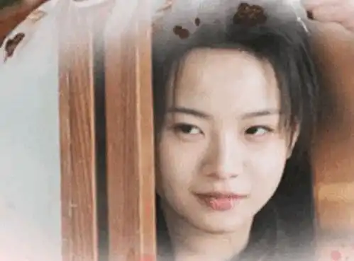 花好月又圆翻车,李庚希表情挤眉弄眼,男主是来搞笑的吗