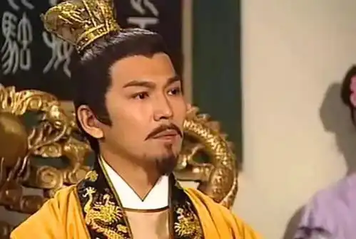 太子我的胡子都白了,父皇还不退位吗皇帝过几年再说