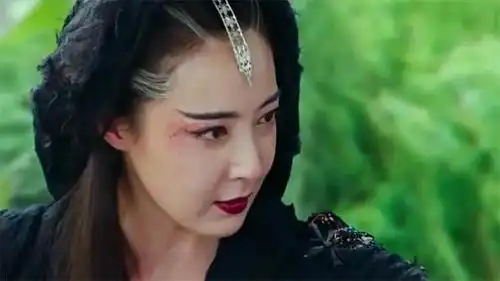 射雕三部曲中一共有7个人会九阴白骨爪,5人练错,只有2人练对了