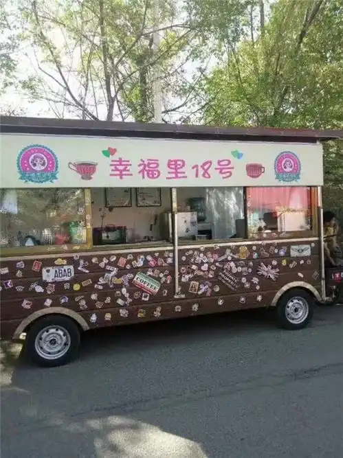电动夜市摆摊小吃车万宁小吃车优亚车业