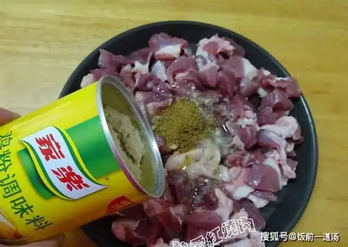 外面的羊肉串个头越来越小,价却越来越贵,27买斤羊肉自己穿吧