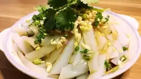 加上一块南瓜,手撕吐司味道马上翻一倍到底是怎么加进去的呢