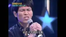杨宗纬早期催泪翻唱孙燕姿雨天唱功却无可挑剔