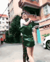 80块钱一月的房子,女票陪我住了半年哈哈哈羡慕啊