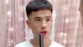 肖战喜欢谁表情包坚果