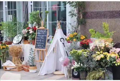 摆摊卖花鲜花货源要吗