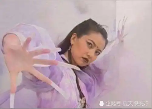 金庸给了他九阴白骨爪,还有一个美人,最后却惨遭乌鸦啄食