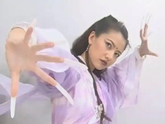 同练九阴白骨爪,为何黄衫女子能秒杀周芷若金庸早就给出了答案