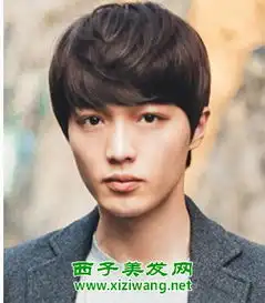 头大脸大男生发型看看哪款更帅气