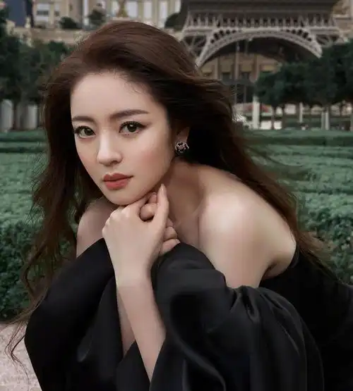 明星精美图片729安以轩