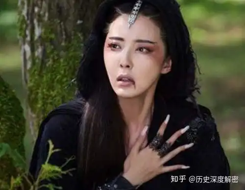 为何九阴白骨爪在射雕英雄传中垃圾,倚天屠龙记中厉害